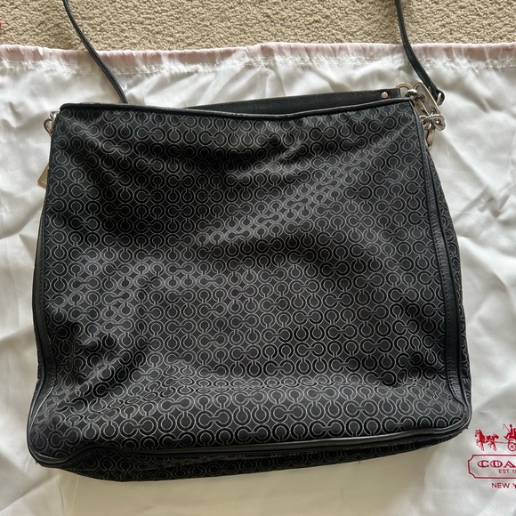 Coach large bag black w/ gray. Silver hardware. Turquoise inside. Used 2 times. - Picture 4 of 9
